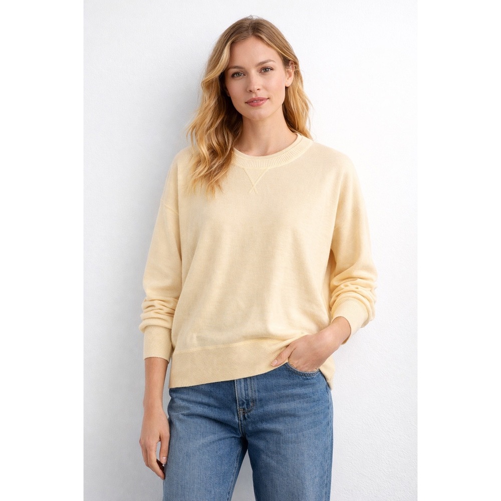 J.Crew Oversized crewneck sweatshirt in merino wool pastel yellow sz M